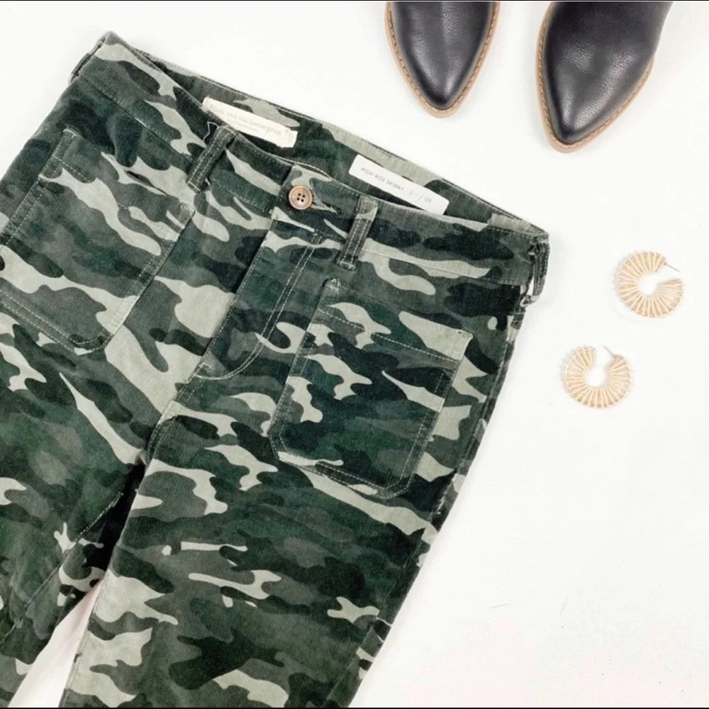 Anthropology High-Rise Skinny Camo Corduroy Pants size 28